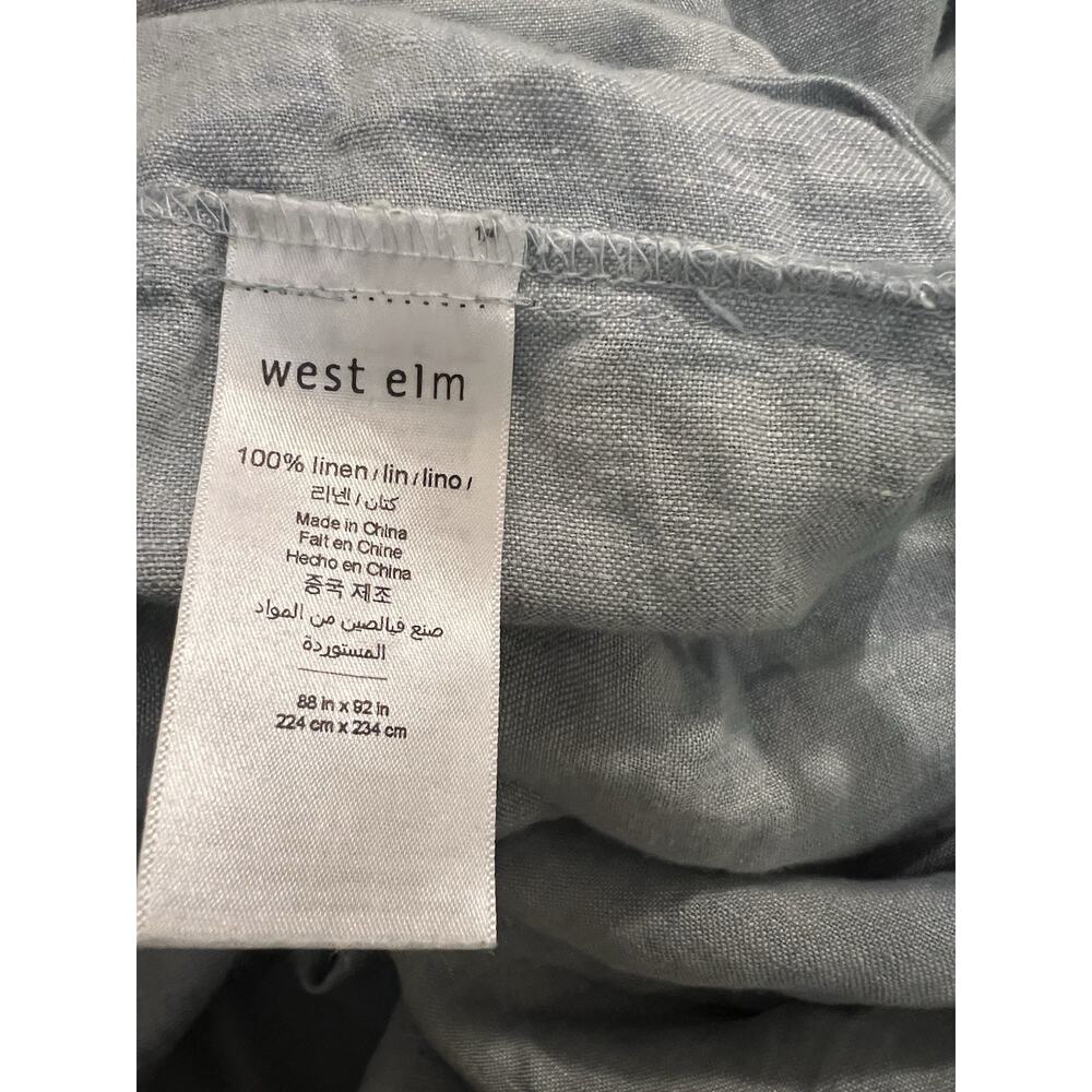 West Elm Queen Size Light Blue 100% Linen Duvet Cover